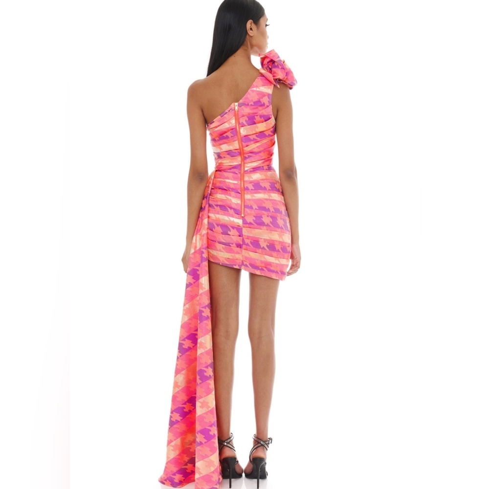Eliya the label Sabrina Dress - Picture 2 of 3